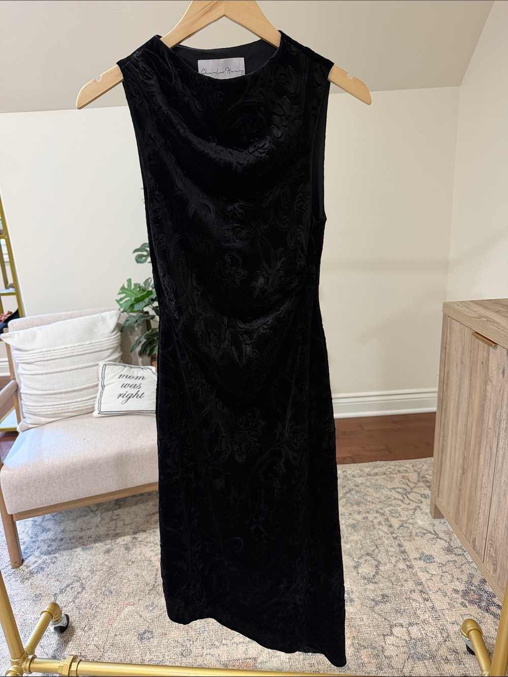 Charles Henry Elegant Black Sleeveless Bodycon Velvet Dress